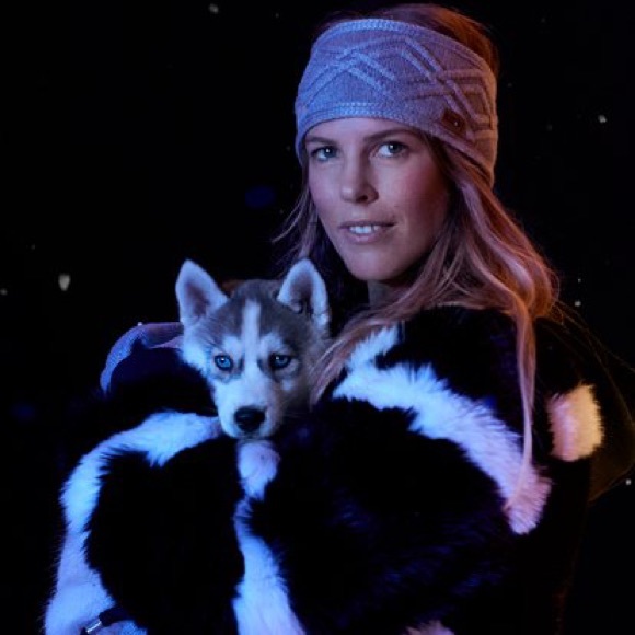 Roxy Carrie Faux Fur Black and White Jacket/Coat - Picture 5 of 7